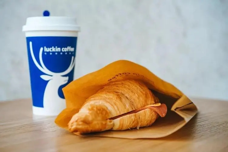 瑞幸咖啡加盟店需要多少钱呢